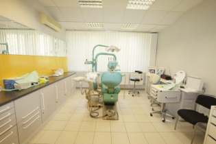 Funkcjonujący  gabinet stomatologiczny wraz z lokalem. Wawa - Służew